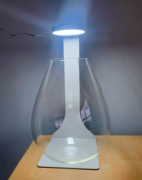 Chihiros Terrarium Kit with a Magnetic Light